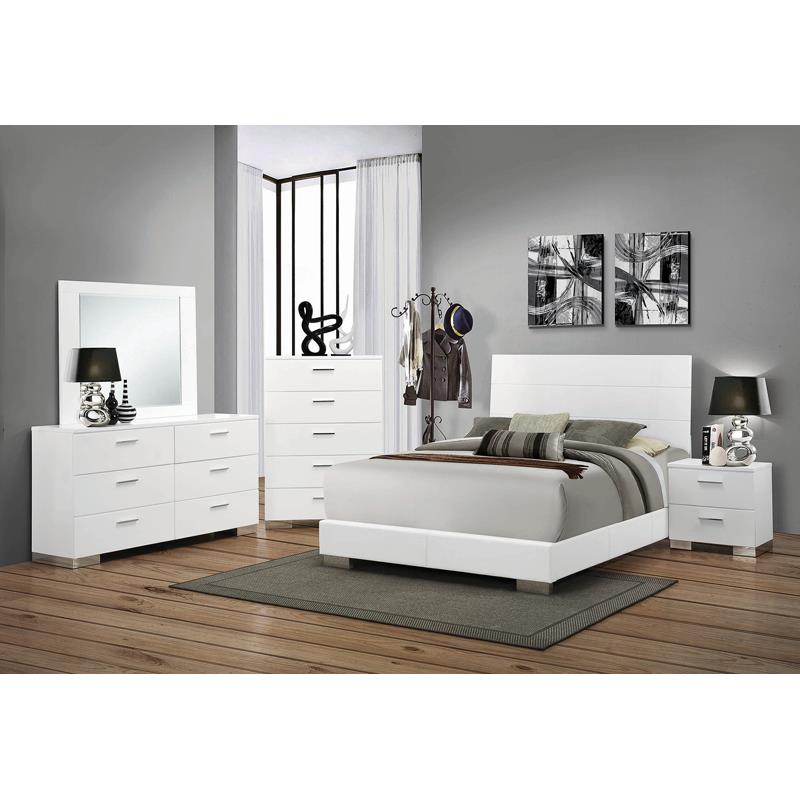 Felicity 6-piece California King Bedroom Set Glossy White image